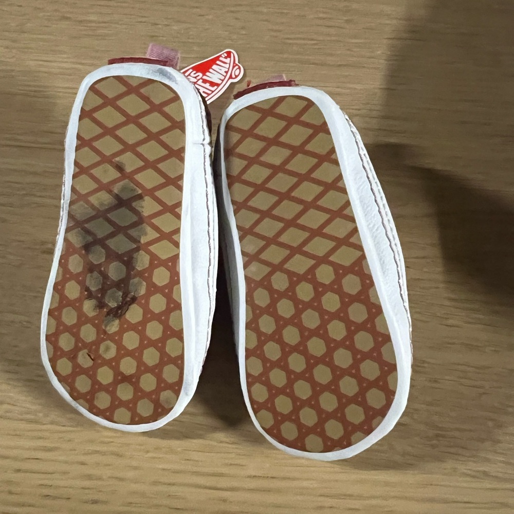 Vans - Picture 5 of 5
